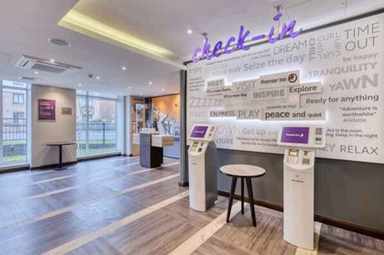 Premier Inn Peterborough City Centre Exterior photo